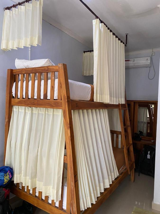 Bintang Hostel And Homestay Toyapakeh 外观 照片